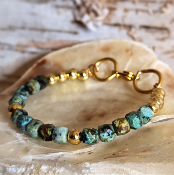 Natural African Turquoise & Gold Balls In Half And Half Beaded Bracelet - Picture 2 of 6